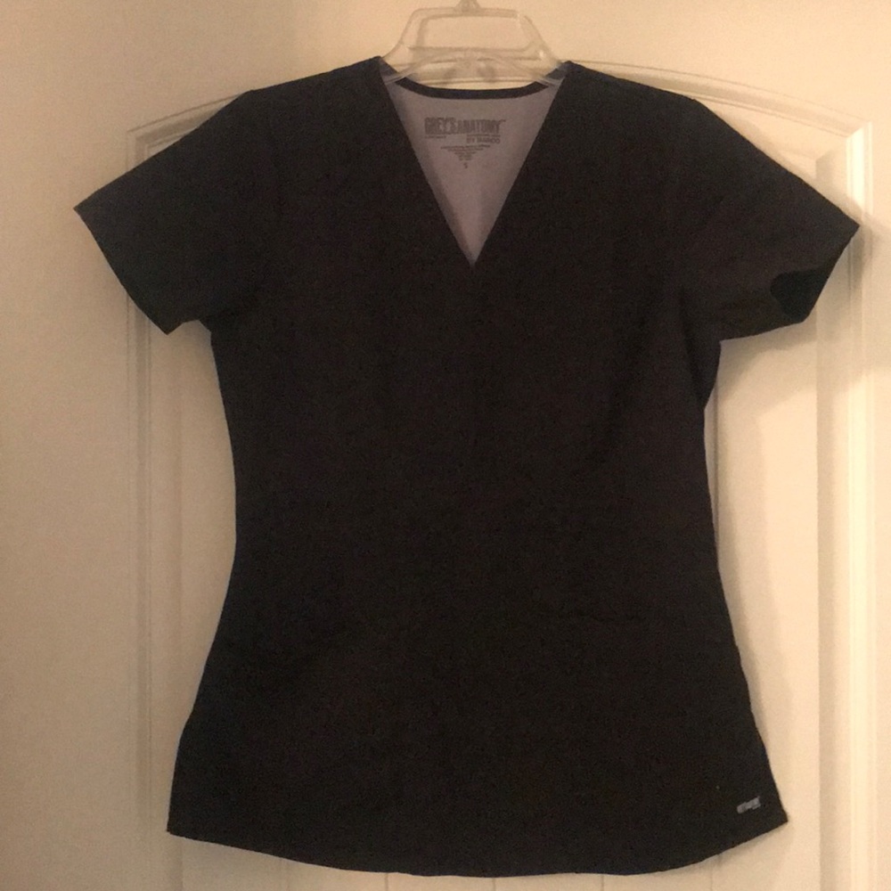 Grey’s Anatomy black scrub top